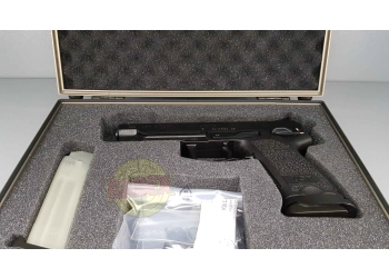 Pistolet HK USP EXPERT 9x19, zdjęcie 8 z 9