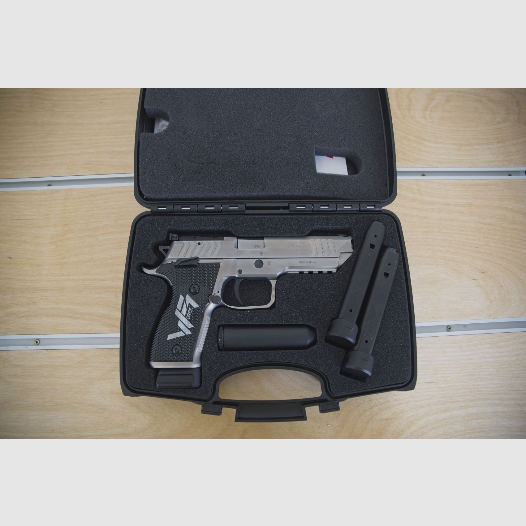 Arex Alpha Race WForce 1! Alternatywa dla SigSauer P226!