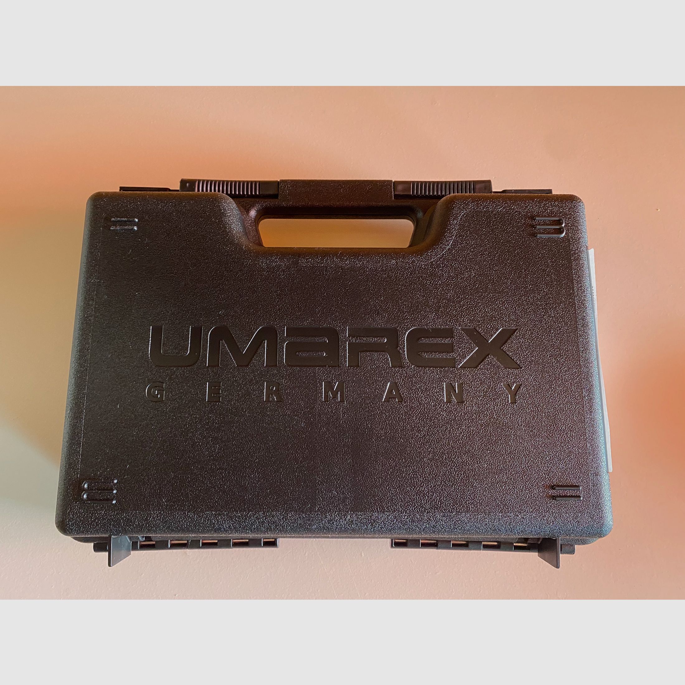 Umarex Heckler & Koch P30 Schreckschusspistole 9mm PAK 15 schüssig  NEU und unbenutzt mit Koffer 