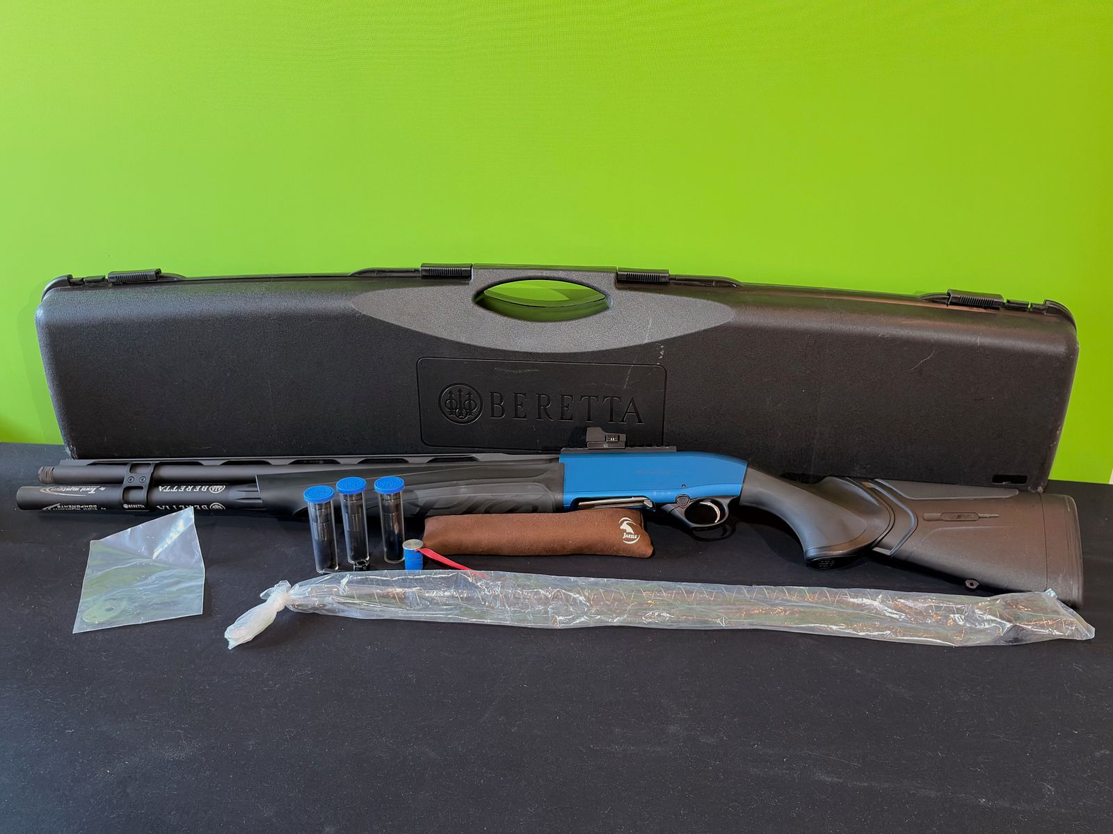 Beretta 1301 Comp Pro 12/76 con Burris FastFire 2, Picatinny Rail & Optimachoke HP Ported