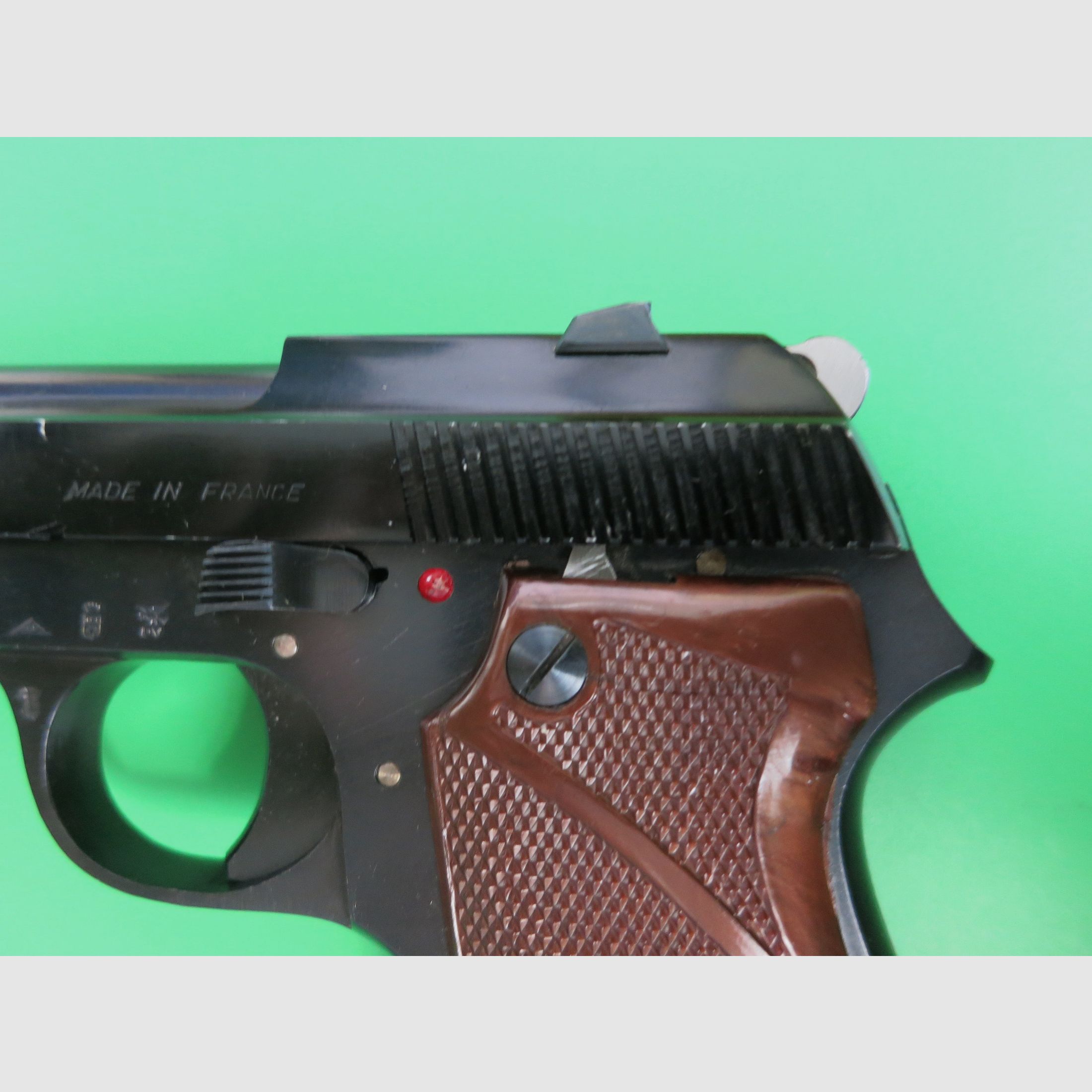 Pistola semiautomática Modelo "L" (Armes Unique MAPF), Cal. 22 lfB, Caja + Instrucciones      #60, imagen 3 de 11