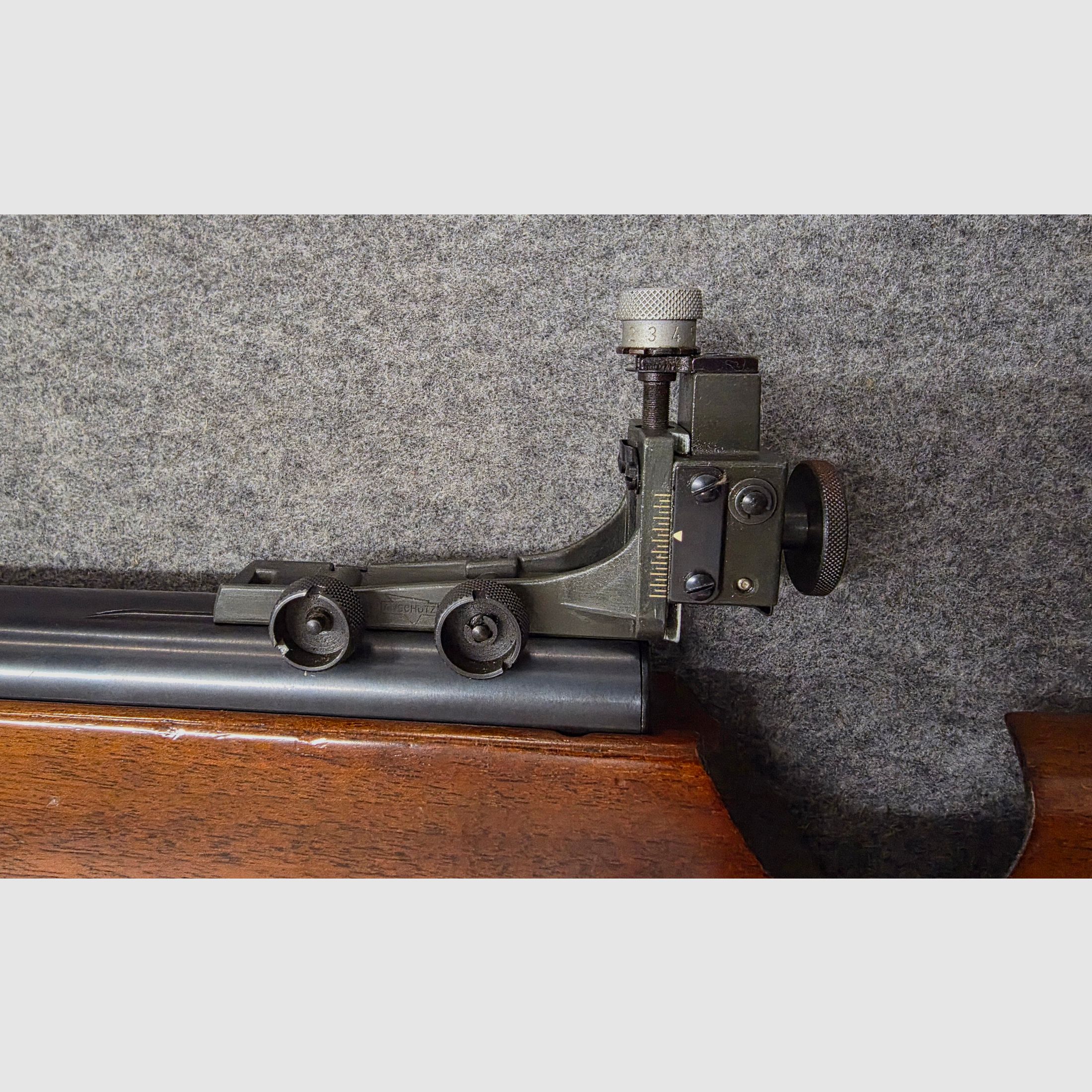 Match air rifle side cock Anschütz Mod. 250 very rare in great condition, hardly used.