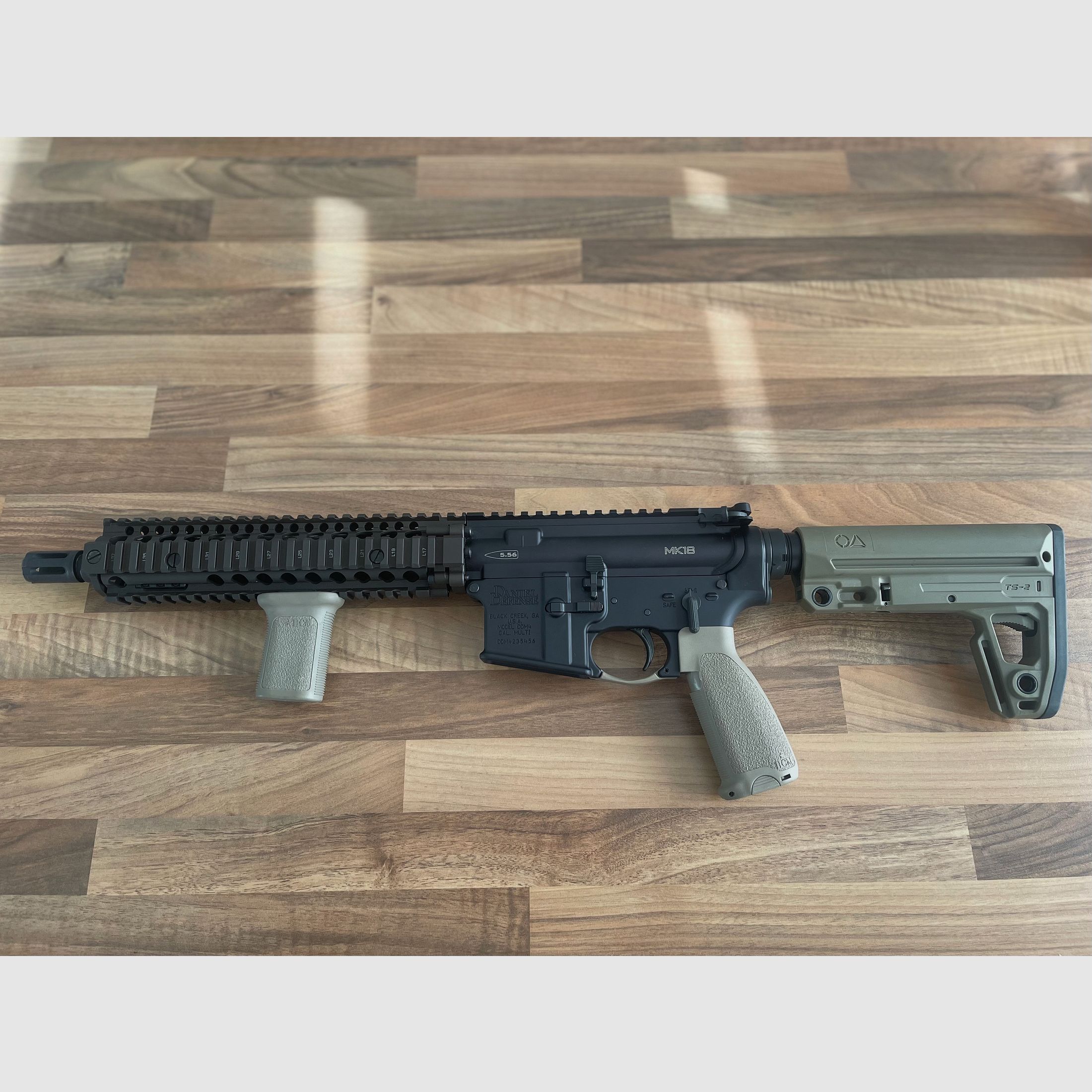Daniel Defense MK18 Dualcolor Nero/FDE