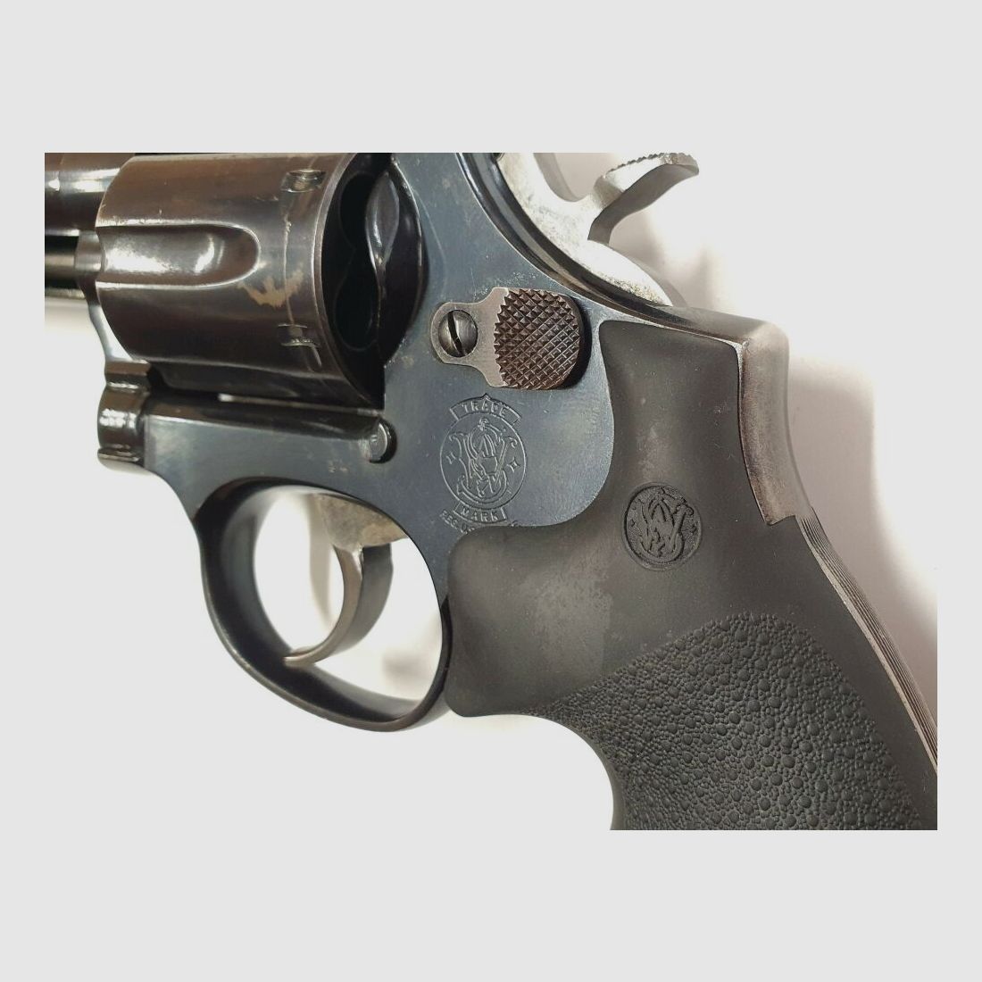 Smith & Wesson	 Mod.586-4 4"