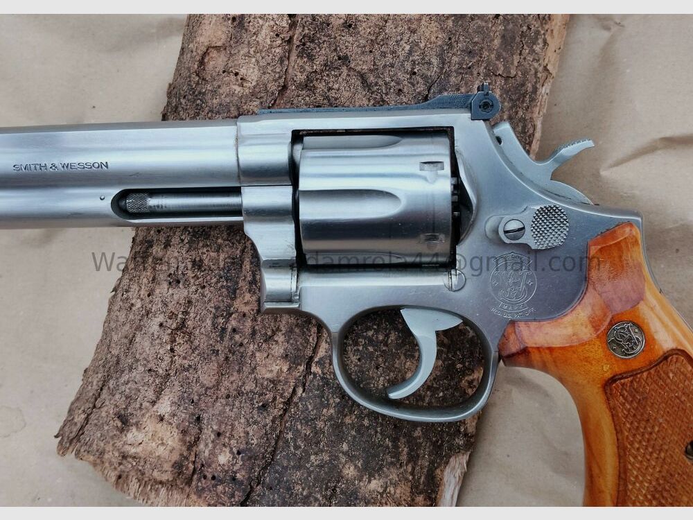 Smith & Wesson Model 686