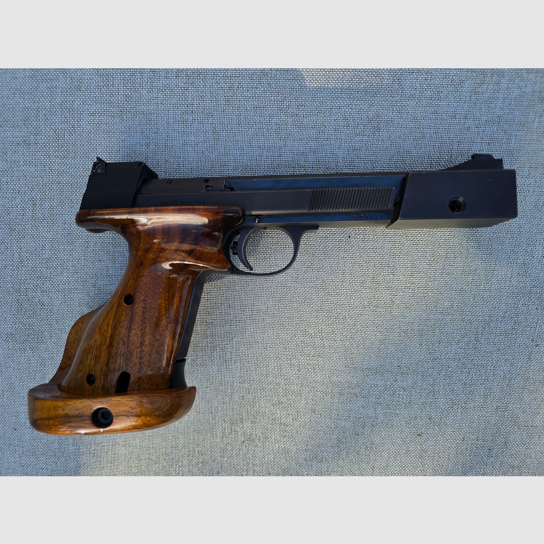 Hämmerli 208, impugnatura sportiva destra, 2° caricatore, .22lr