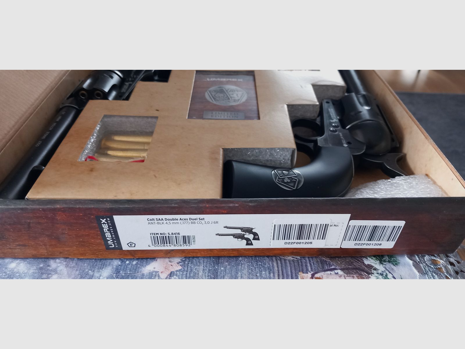 Colt Single Action  Army 4.5mm Co2 3,0 Joul Set