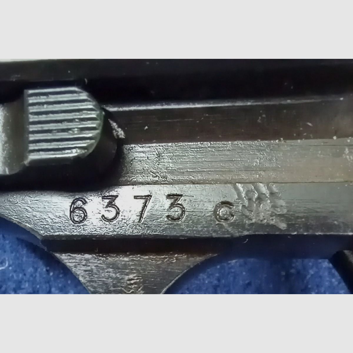 Wehrmachtspistole P38 ac 42 in calibro 9mm Luger, con timbro di accettazione WA 359