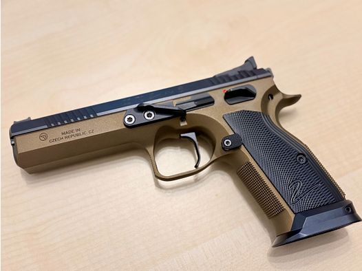 CZ TS 2 Deep Bronze - Dienstwapen 5100 Schoten