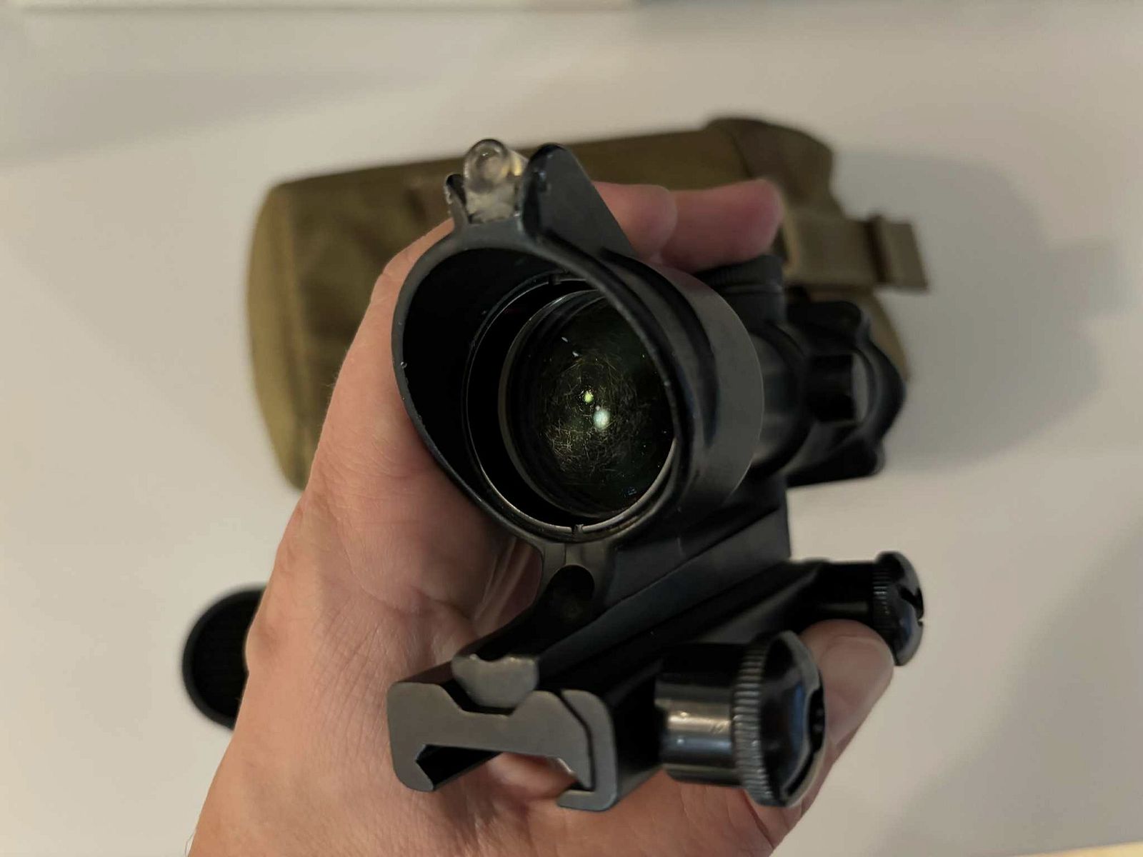 Trijicon ACOG 4x32 celownik Chevron