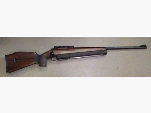 Repeater rifle Varmint Tikka M55 with steel Picatinny rail and 5- and 10-round M55