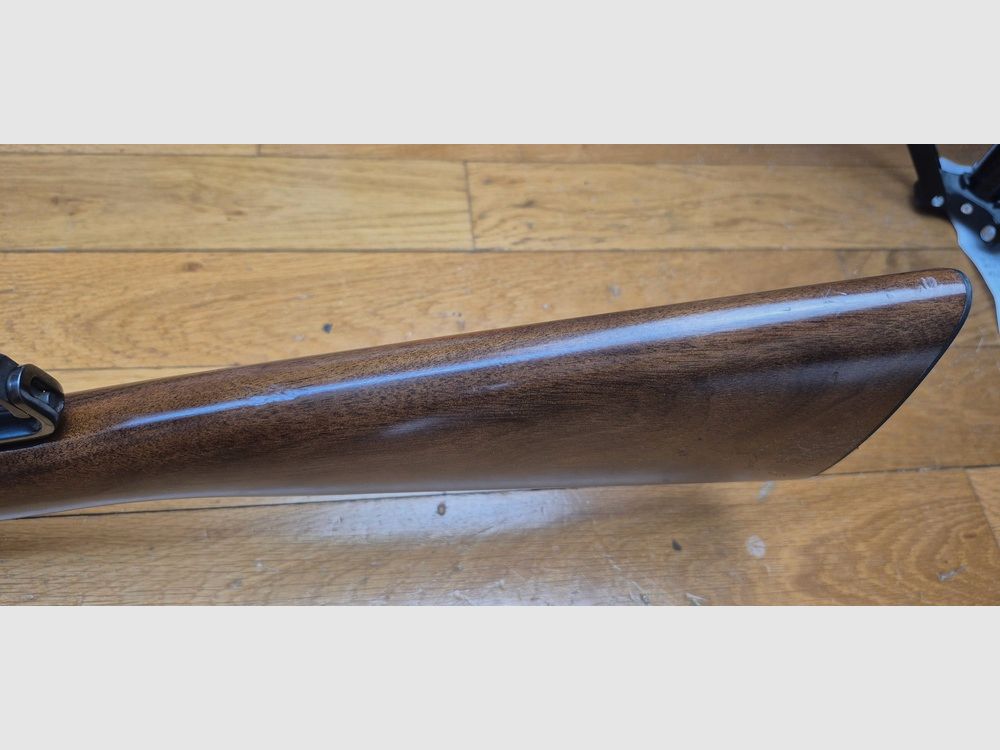 Wunderschöne Winchester 1895 – Furchtbar kal. 30.06 – Exzellente Verarbeitung von Miroku in Japan für Browning – Sehr schöne Hölzer, mindestens Grade V – Wunderschöner Lauf und perfekte Mechanik – Waffe in sehr gutem Zustand – TBE+!, Bild 10 von 40