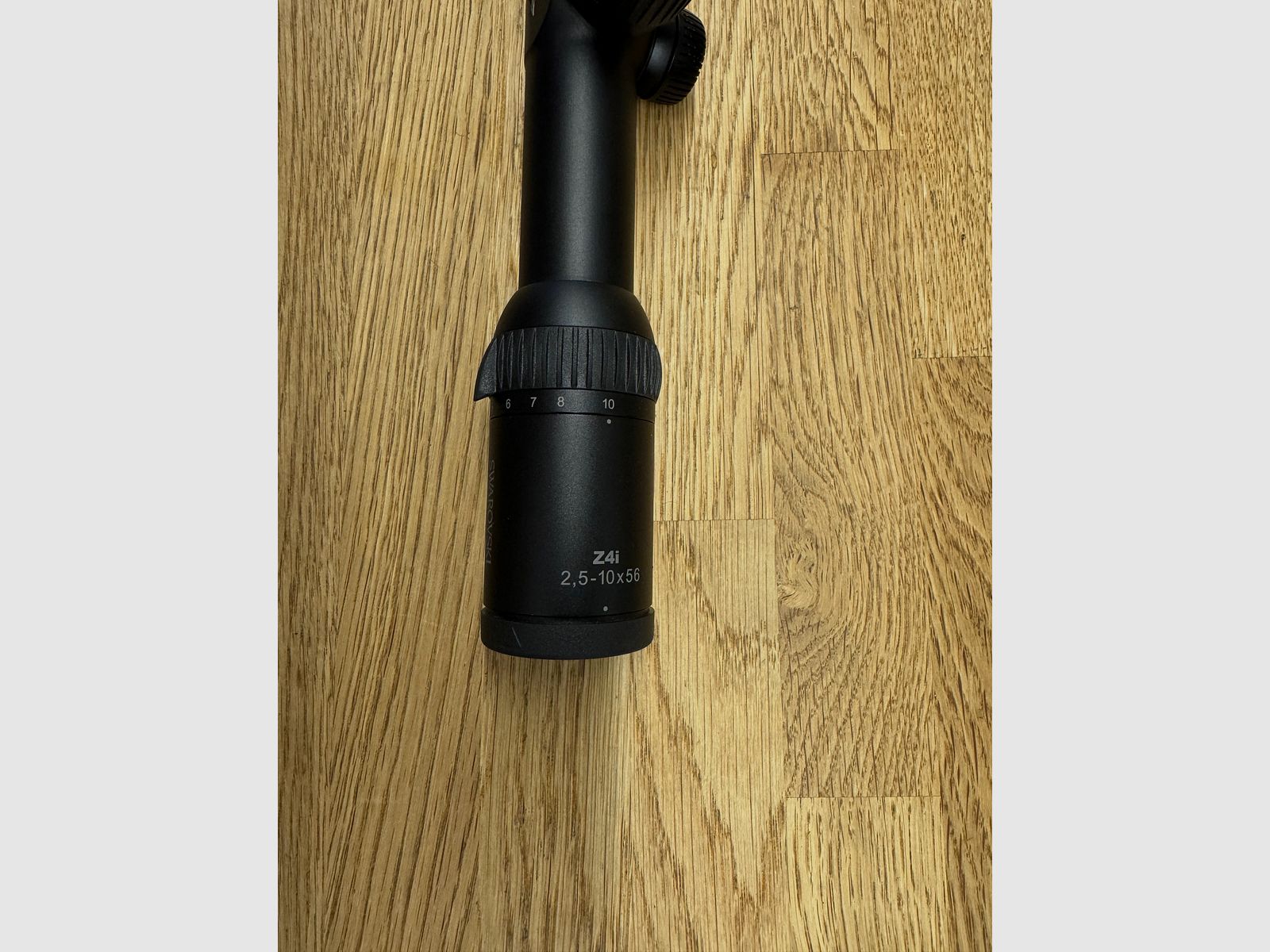 Swarovski Z4i 2,5 - 10 x 56 usado con riel y retícula iluminada