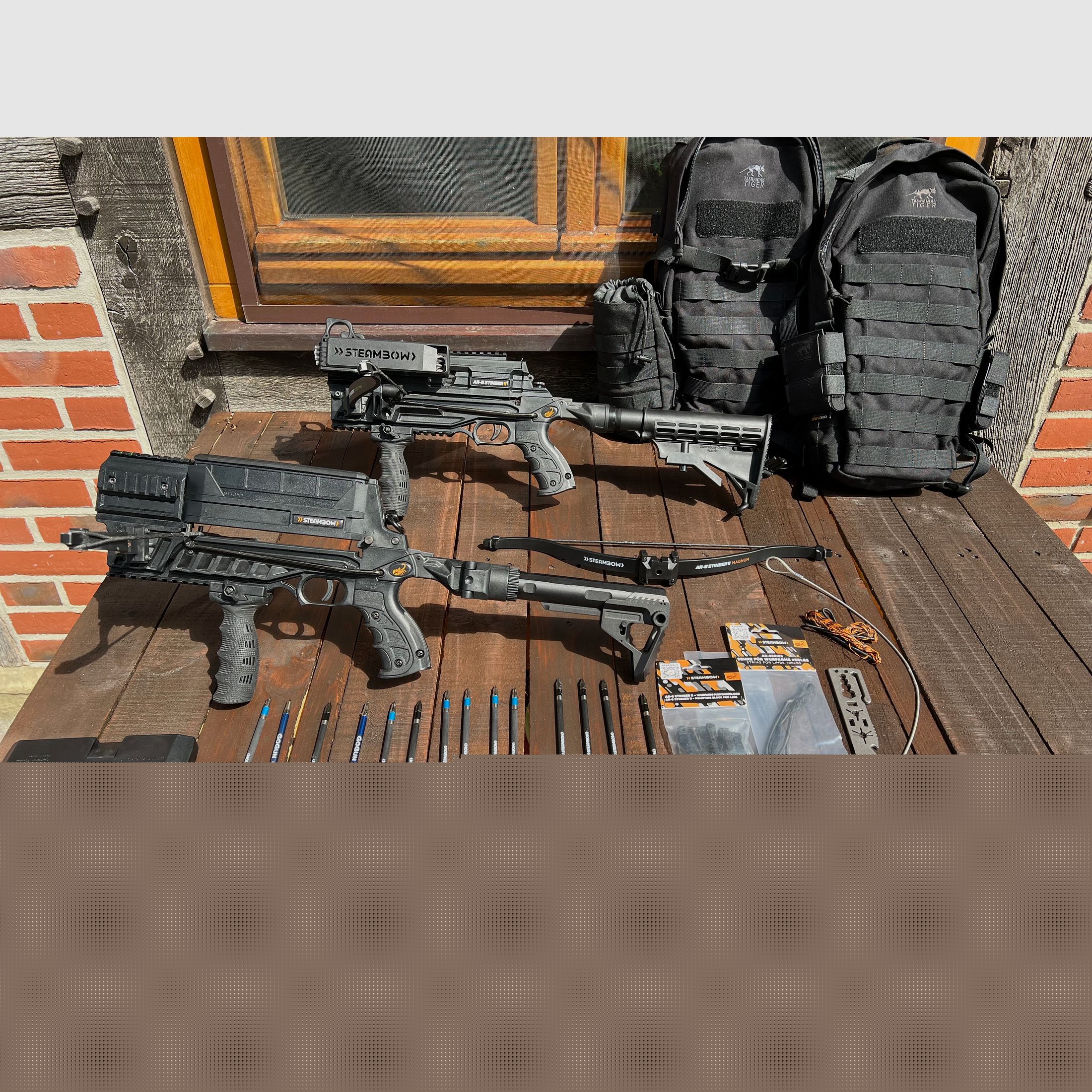 Steambow Stinger 2 AR 6 & M10 Armbrüste mit viel  Zubehör 
