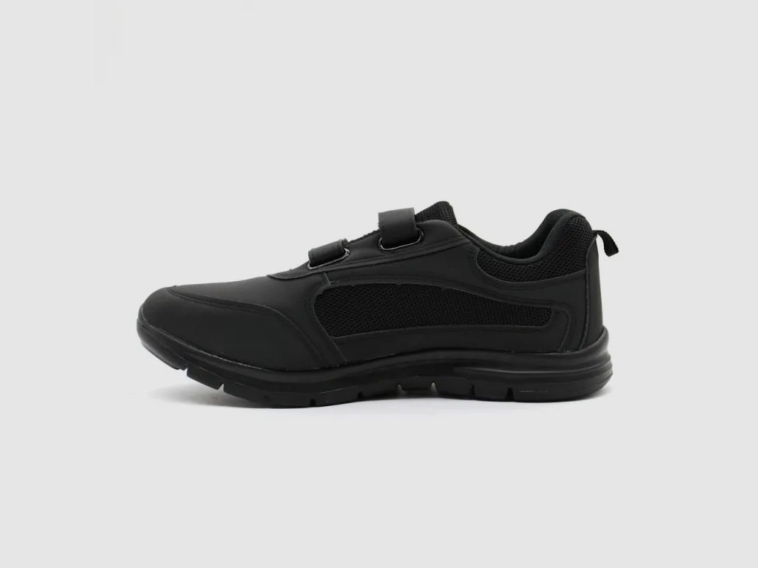 Schwarze synthetische Klettschuhe 40 bis 46, Bild 8 von 14