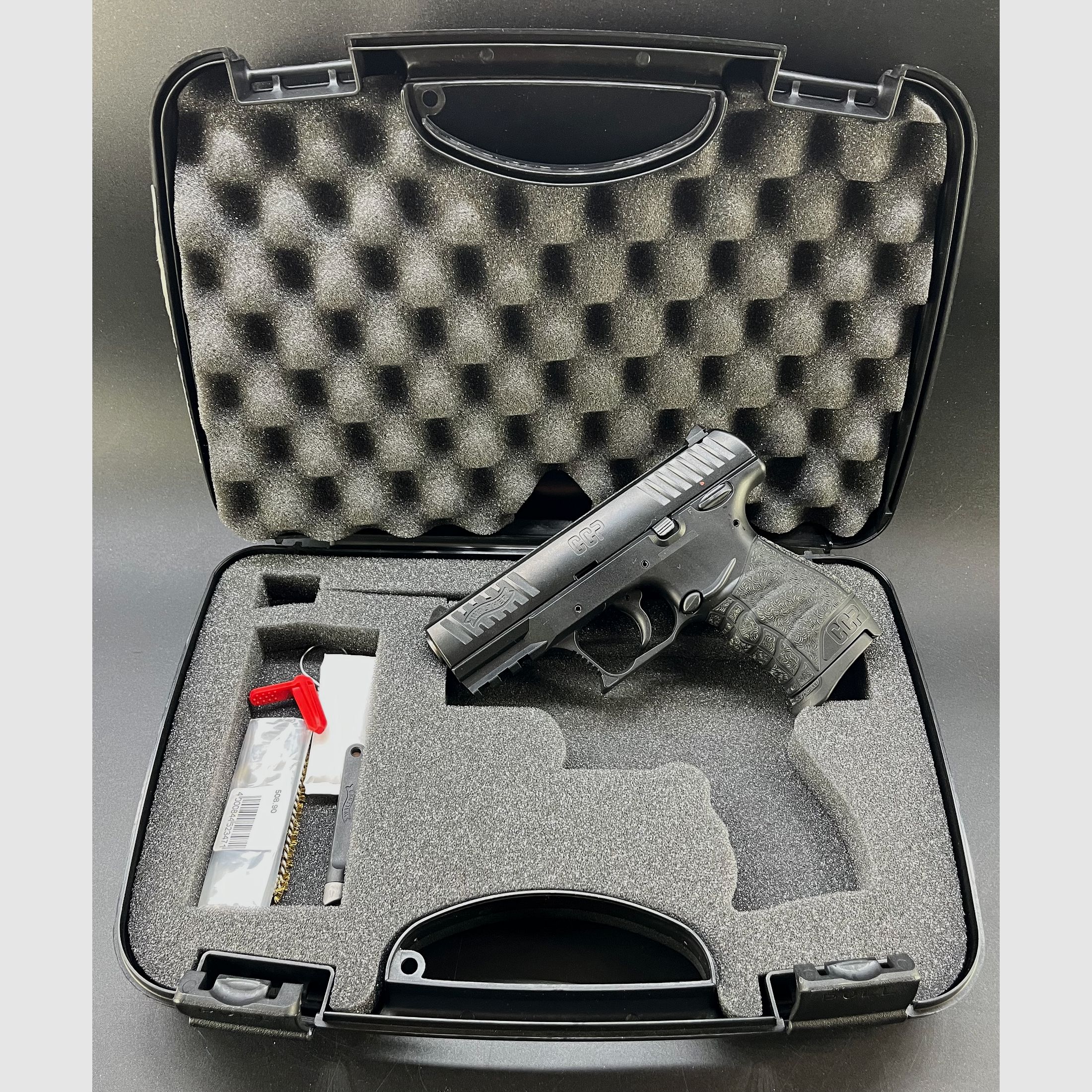 Vorführwaffe Carl Walther CCP 9x19 BLACK, 3,54"LL; 8-RD Magazin