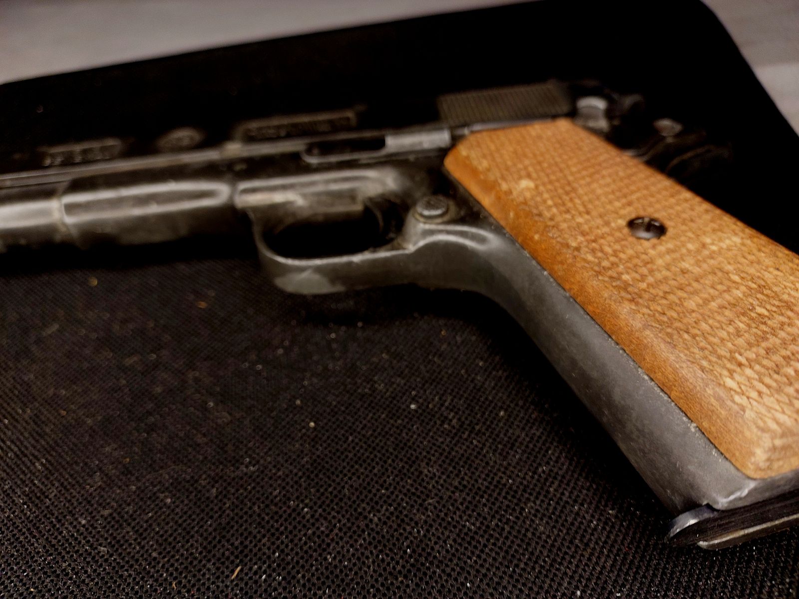 ME 8 General blank firing pistol cal. 8 mm bang (PTB 437) launch cup + 2 magazines