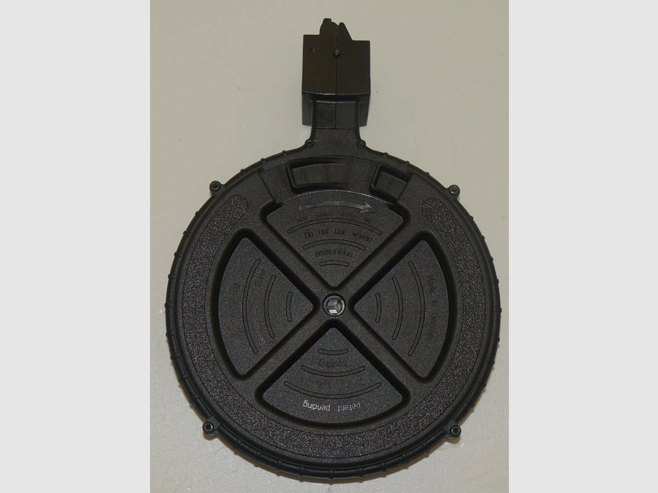 Duitse Sportwapens 110-schots trommelmagazijn Rotary-magazijn voor Ruger 10/22 kaliber .22lr. Trommel-magazijn
