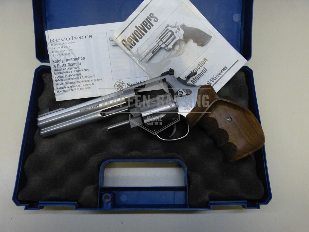 Smith & Wesson 686