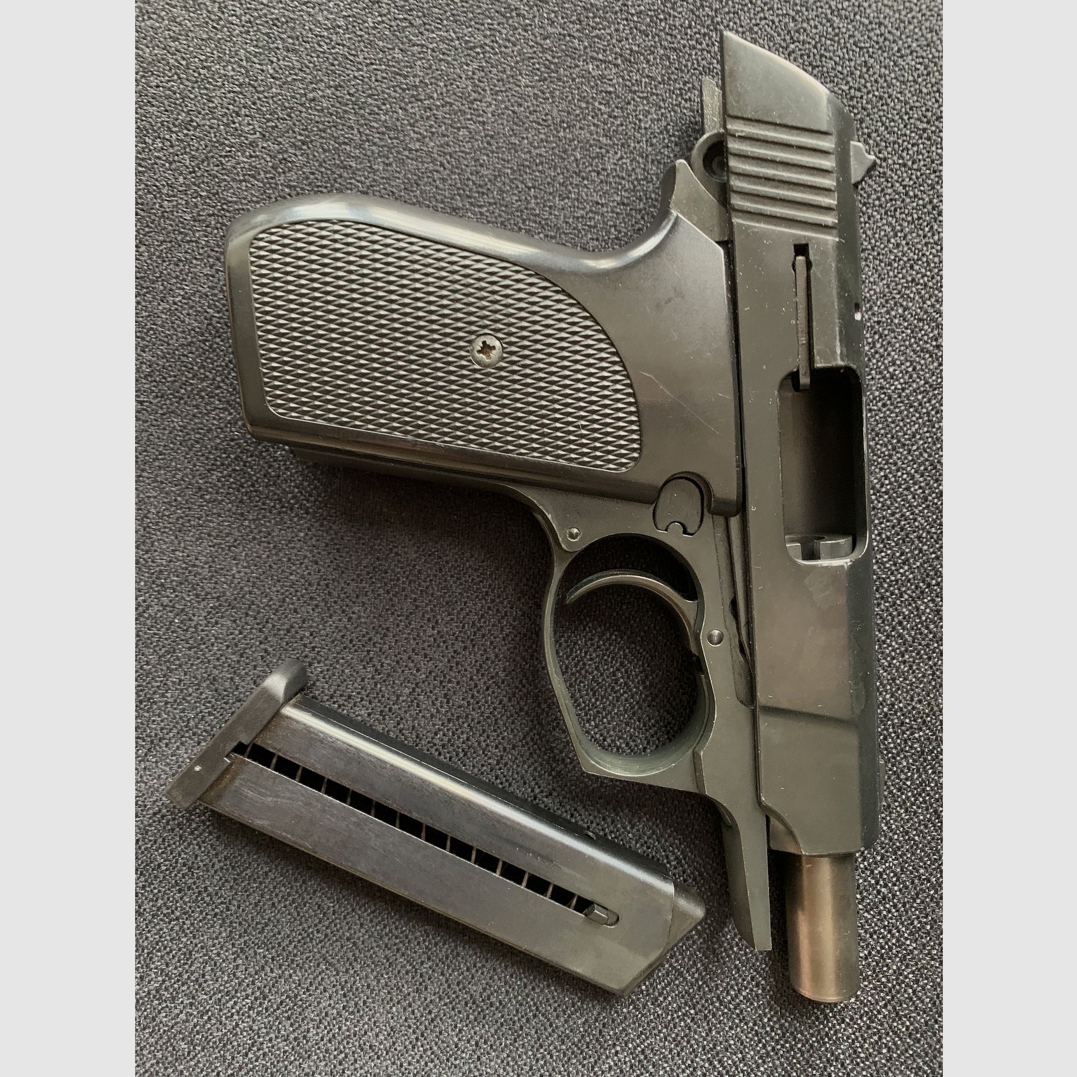 Röhm RG 88 9mm P.A.K. PTB 670