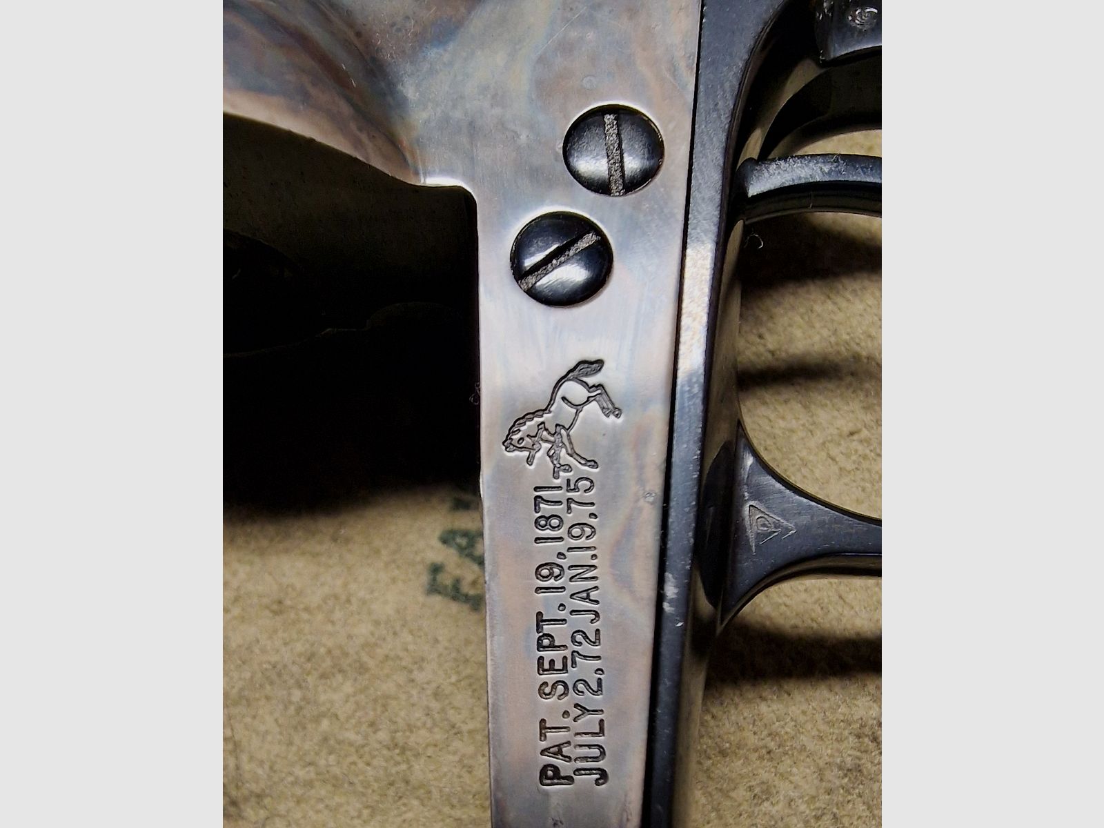 Revólver occidental Colt SAA .45LC