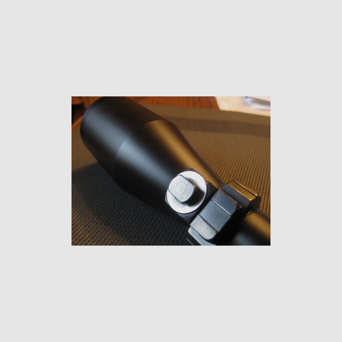 NEUWERTIG = TOP - Klassiker !! Schmidt & Bender 3-12x50 ohne Schiene mit Absehen-4 sowie EAW - Schwenkmontage !! Ansehen lohnt sich !! KEIN ZEISS-Swarovski-LEICA-Sauer-Mauser-Blaser