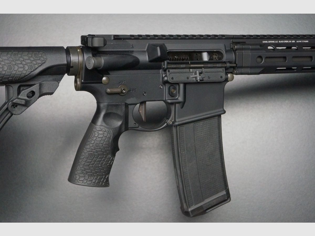 Daniel Defense DDM4 V7 PRO 18″ 5.56, image 4 sur 8