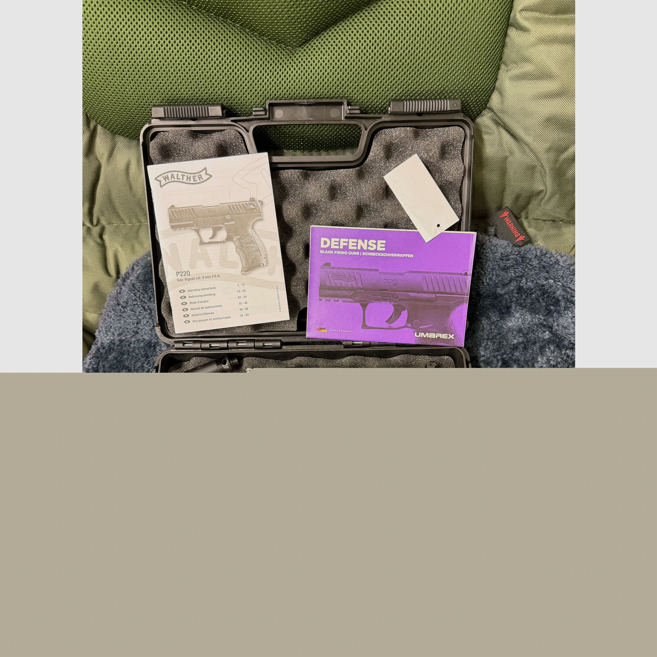 Walther P22 blank firing 9mm pak top condition