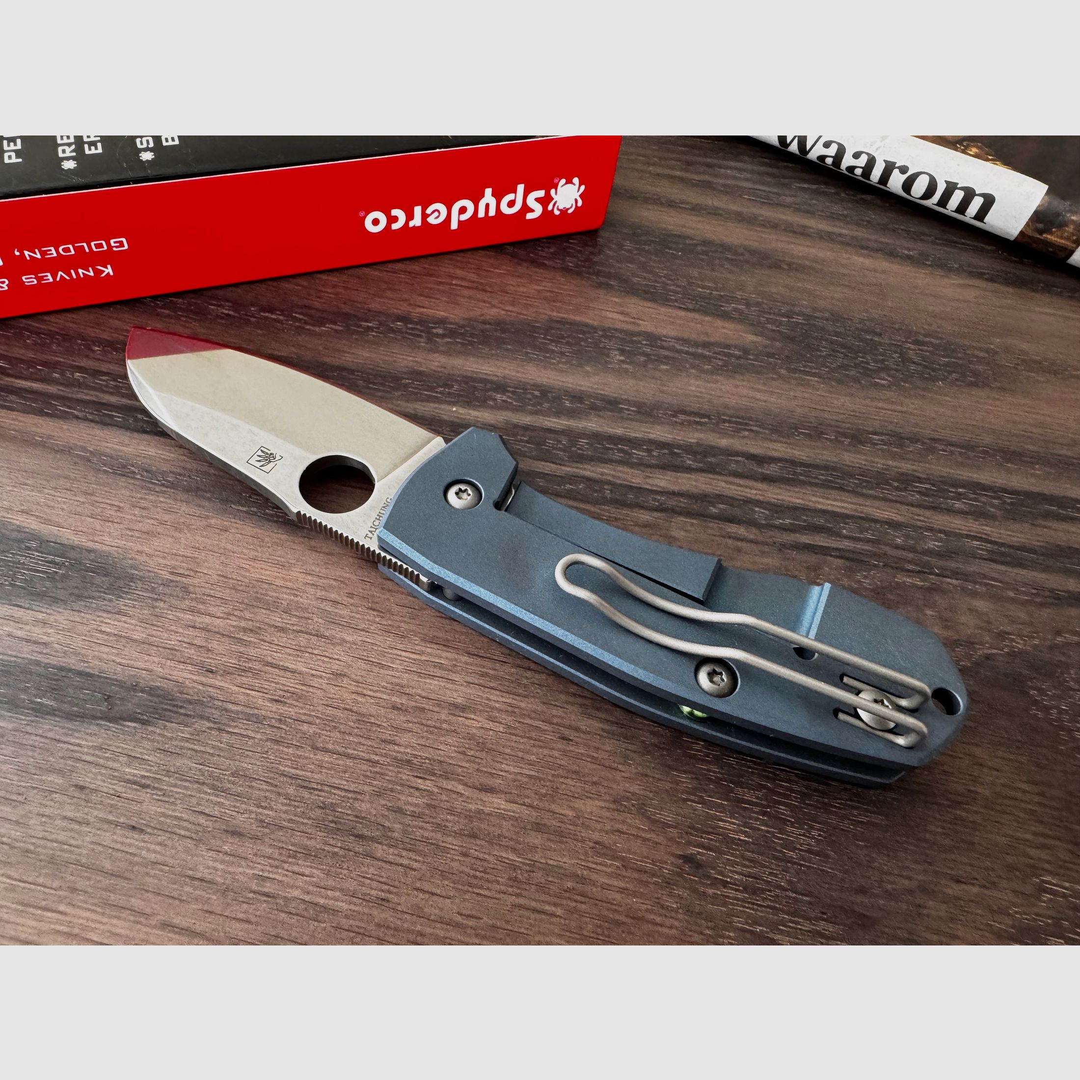 Spyderco Techno 2 EDC Modern Seigaiha Motiv (Exklusiv) Blau