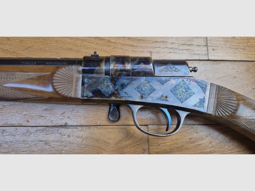 Wspaniała karabina systemu Buffalo z 1894 roku – Wersja „Luxe” – Manufacture de Saint-Etienne – Kal. 12mm/410 – Jedna z pierwszych – Marzycielski jasper – 100% oksydacja – Kategoria D – Rzadko w takim stanie muzealnym – TBE+++, zdjęcie 36 z 44