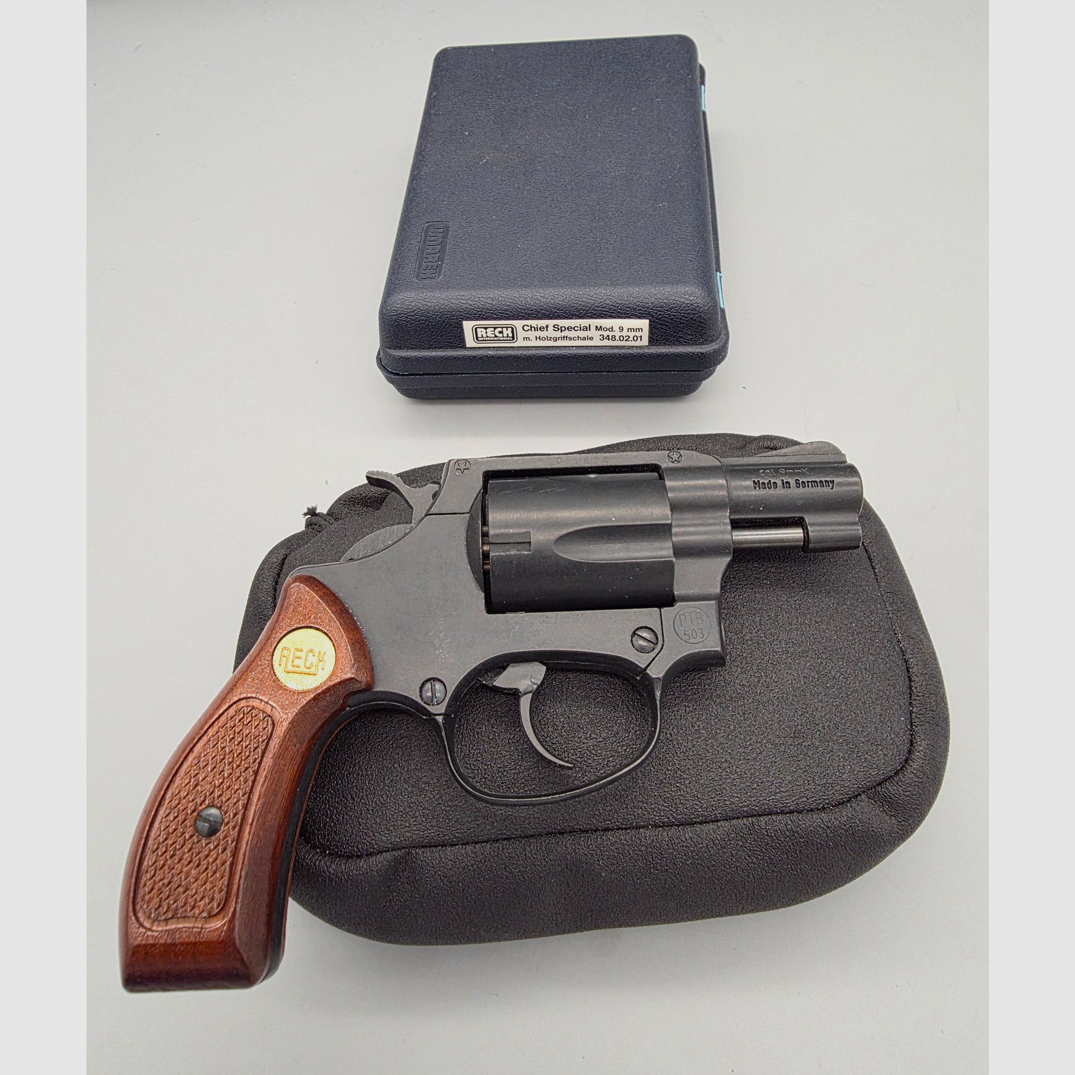 SRS Revolver Reck Chief Spezial w kal. 9mm Knall .380 z PTB 503 badaniem KD (1993)