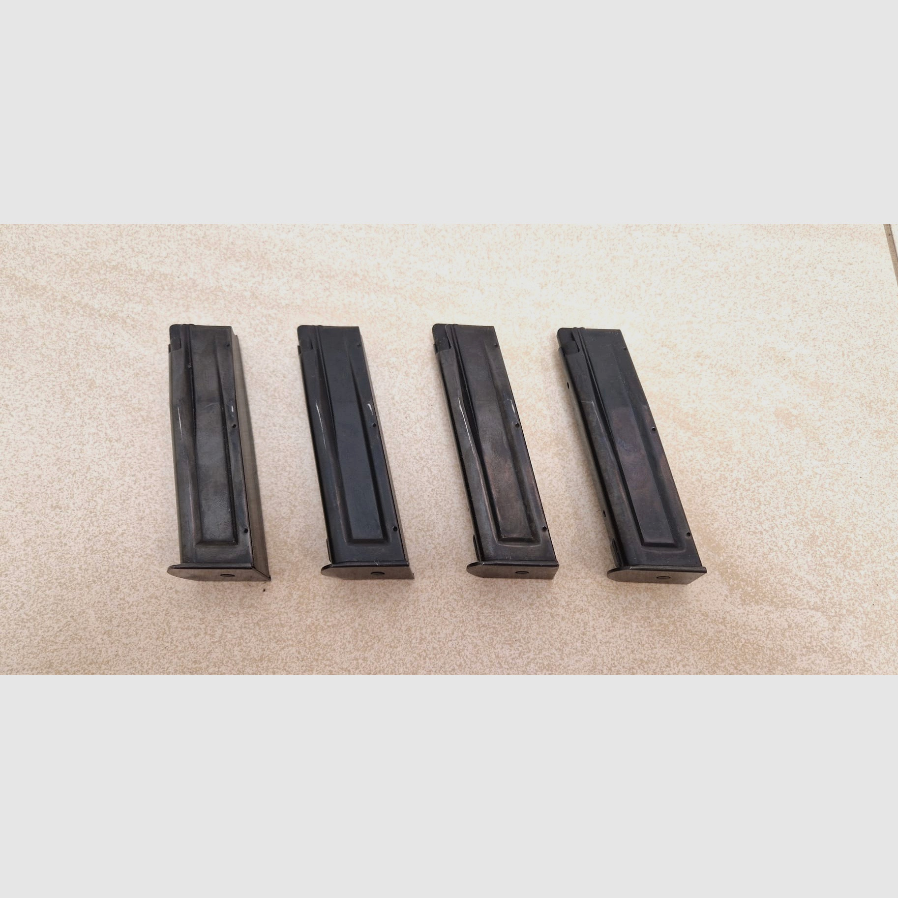 ••• Metall - Magazin für Browning GPDA 8 •••