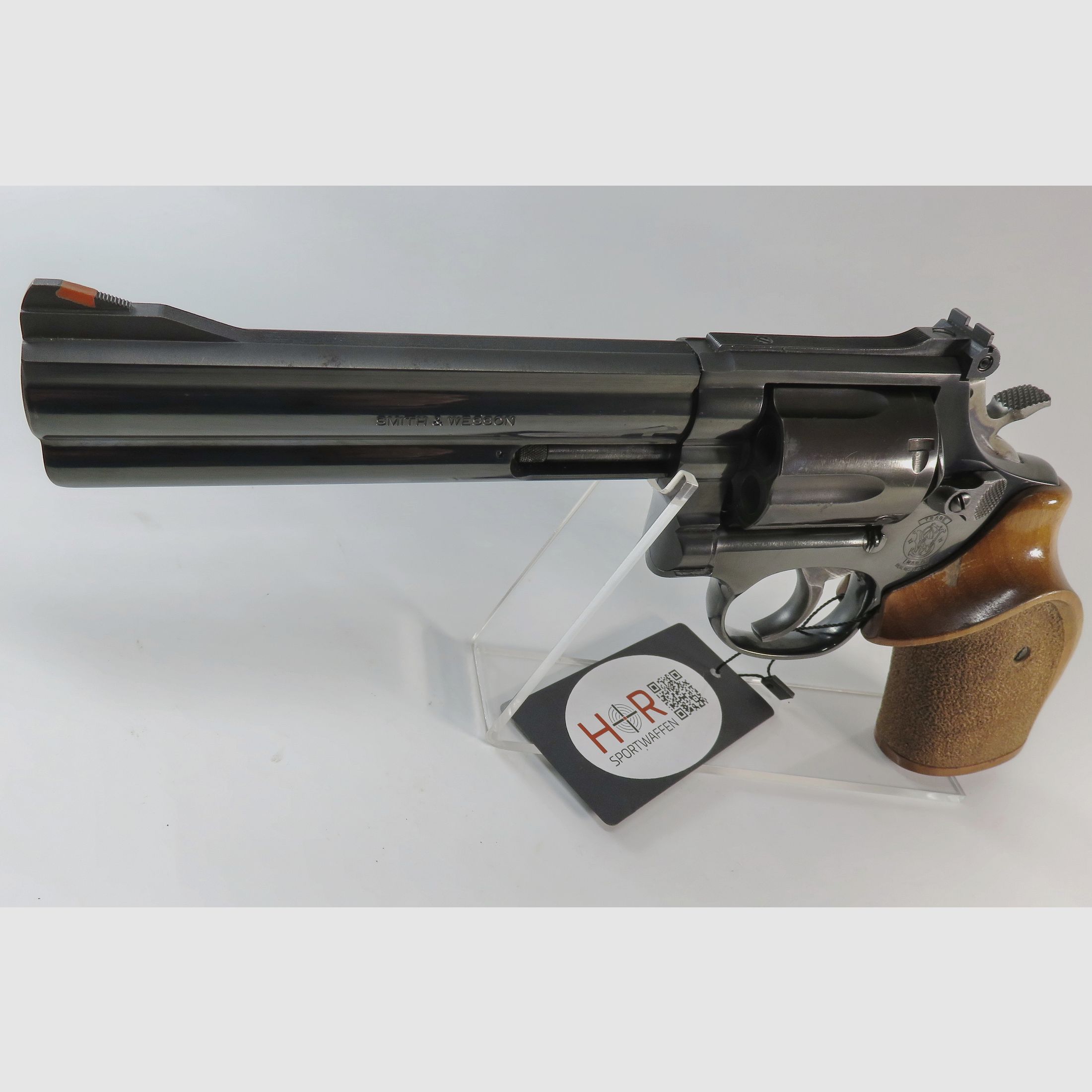 Revólver Smith & Wesson 586-2 | .357 Mag. | 6 pulgadas | pavonado | empuñadura Nill