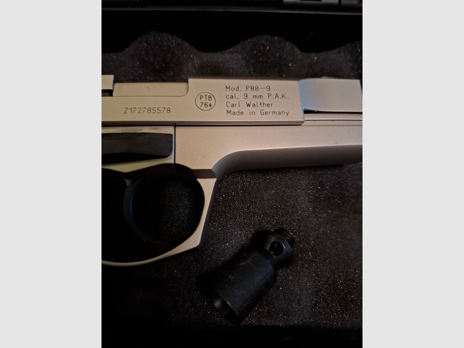 Walther P88 Compact  9mm P.A.K.   PTB 764
