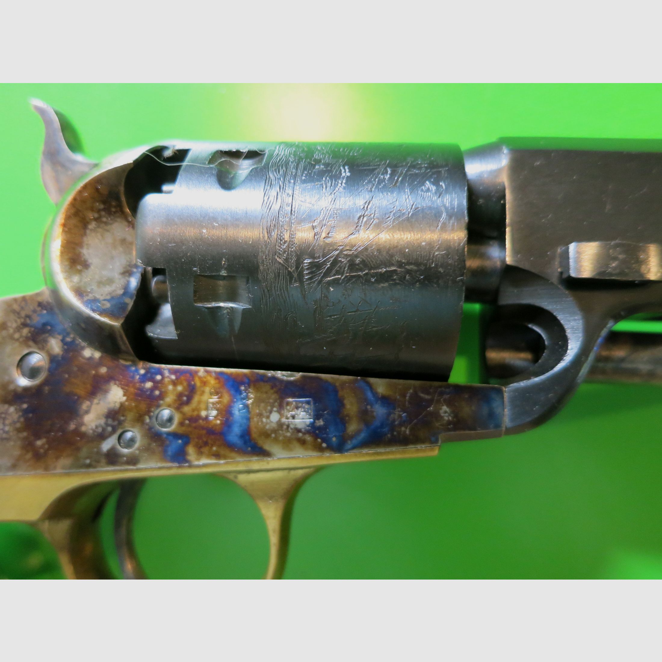 Revólver de percusión, Uberti Modelo Navy 1851, .36BP      #73-