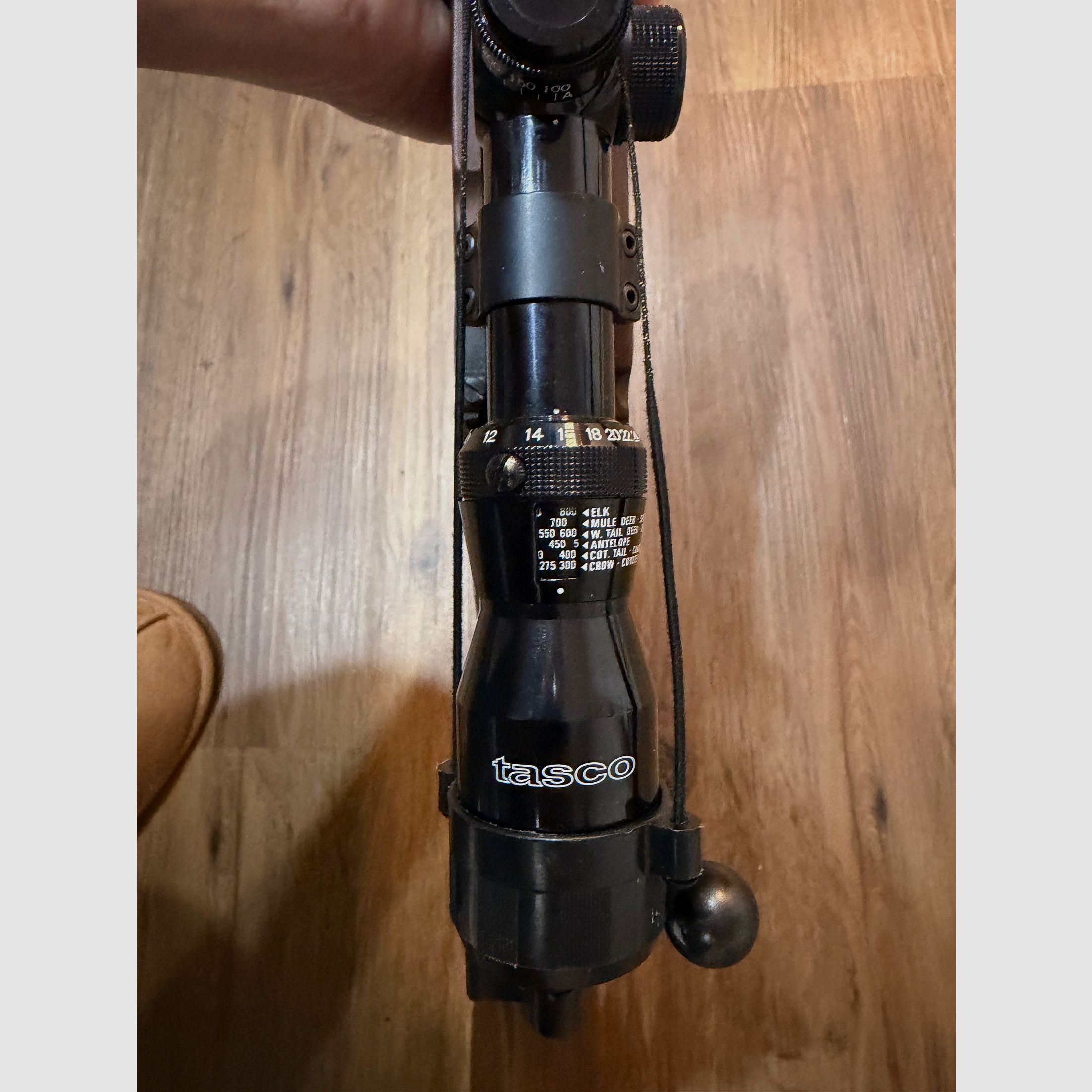 CZ fucile in .308Win con telescopio