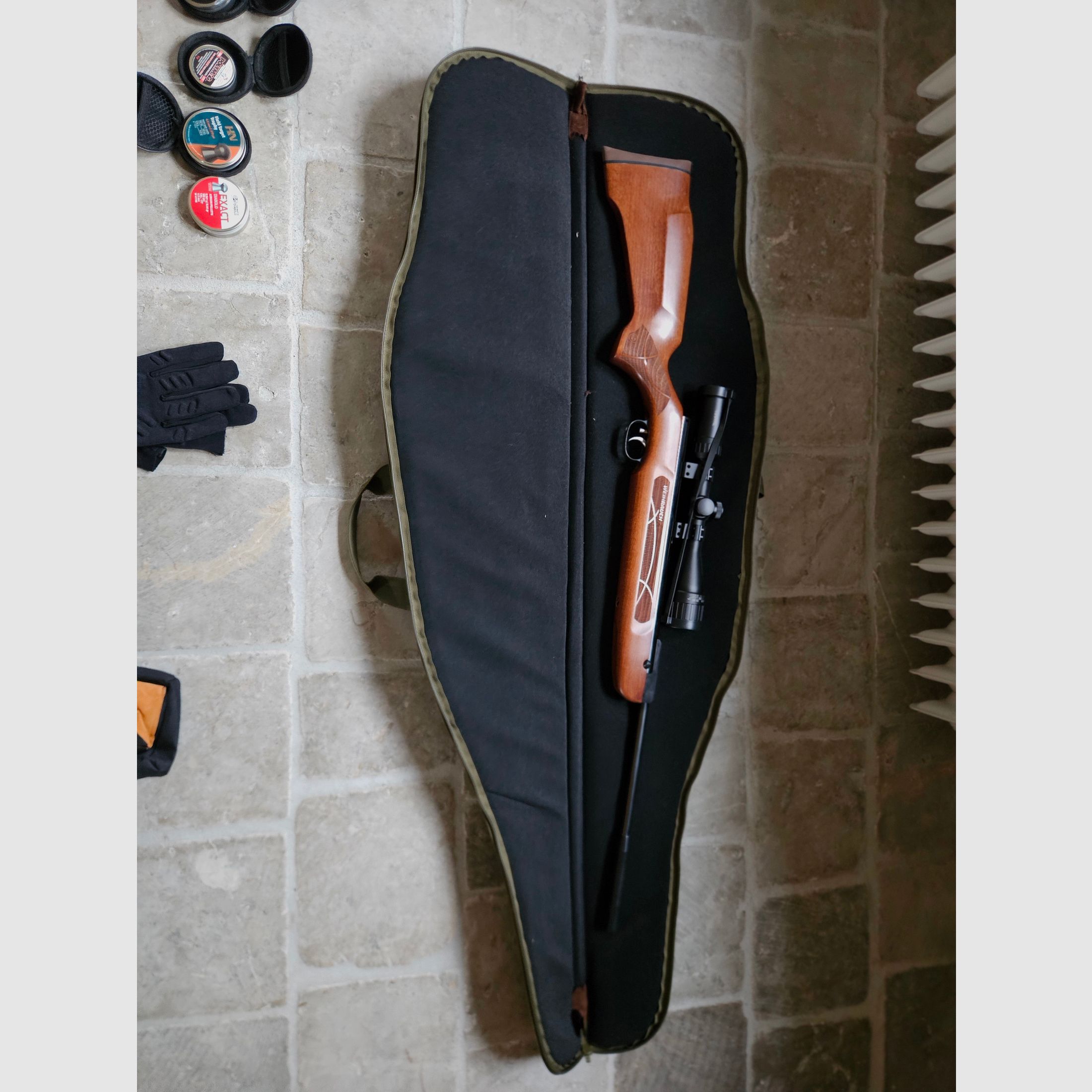 Weihrauch HW50S + Hawk Vantage 3-9x40 AO Mildot