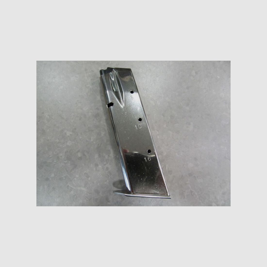 CZ MAGAZIN PISTOLE SP01 C9X21, Bild 1 von 3