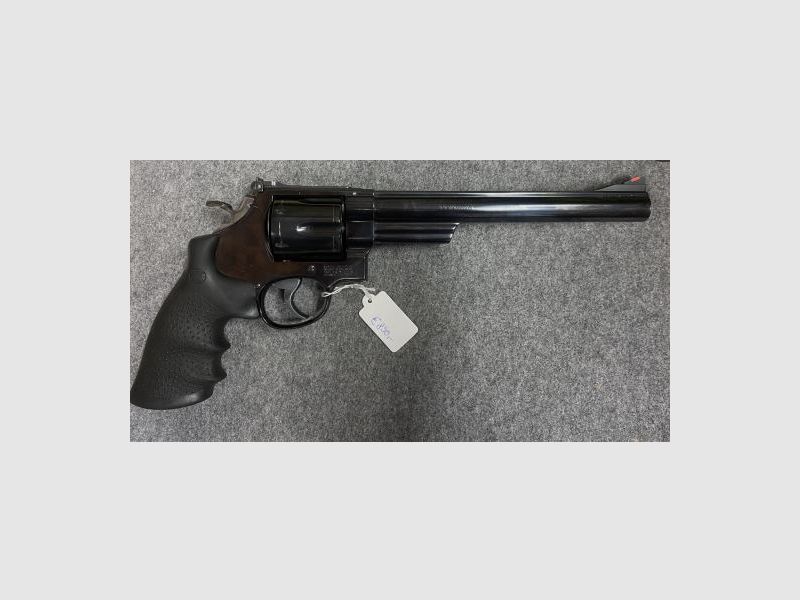 Smith + Wesson Mod. 29, cal. .44 mag.