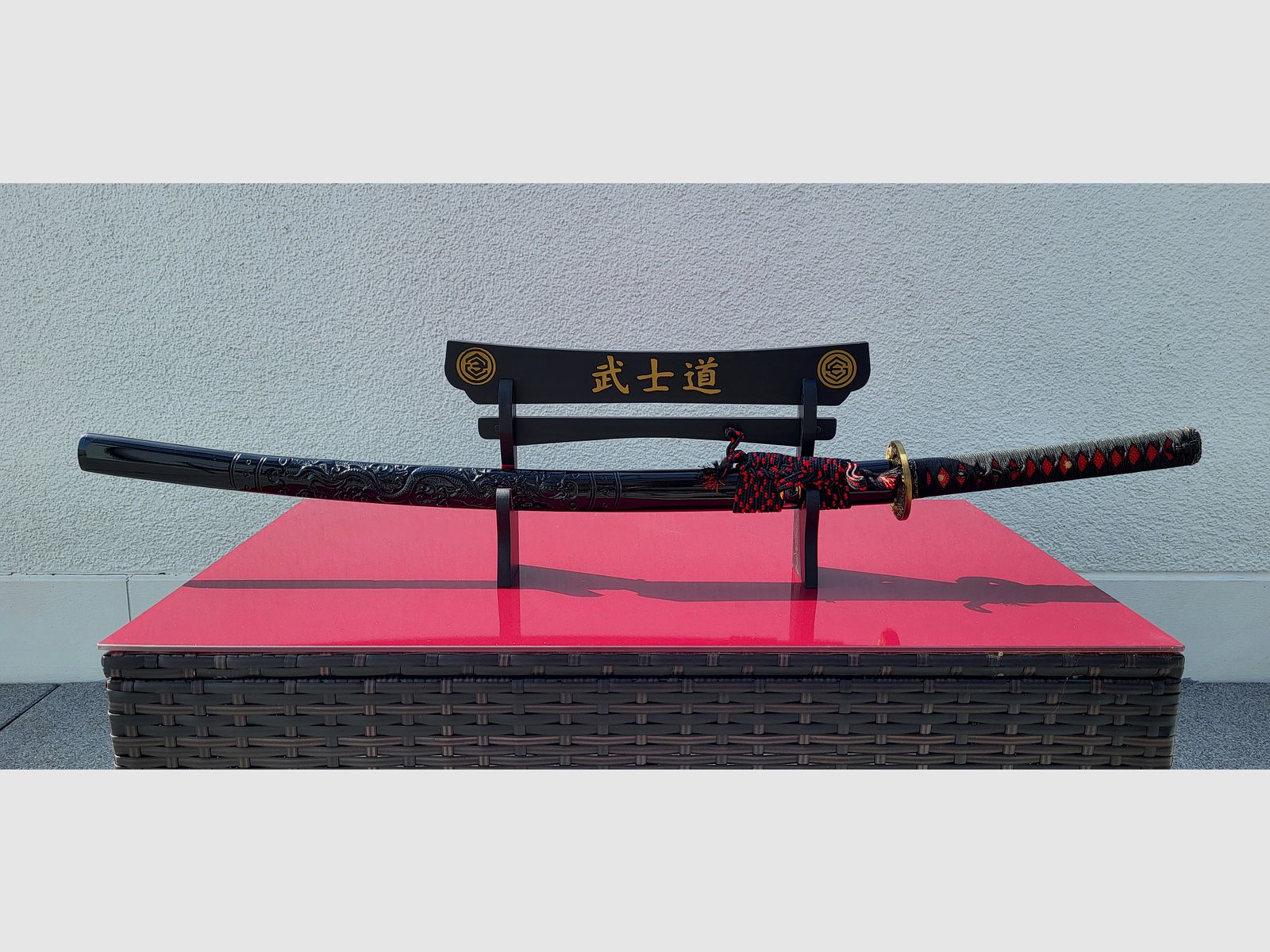Katana Toshiro Tenryu, schwarz, mit eingraviertem Drachen auf Saya
