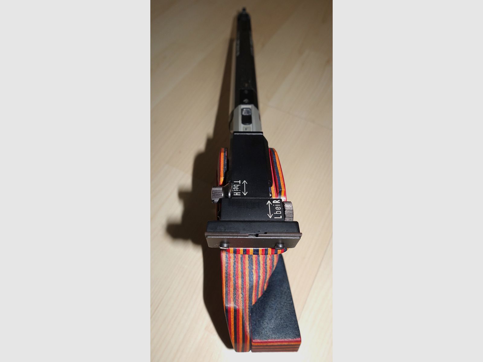 TOP Steyr LP pistola da match ad aria compressa con nuova impugnatura + nuova cartuccia + accessori