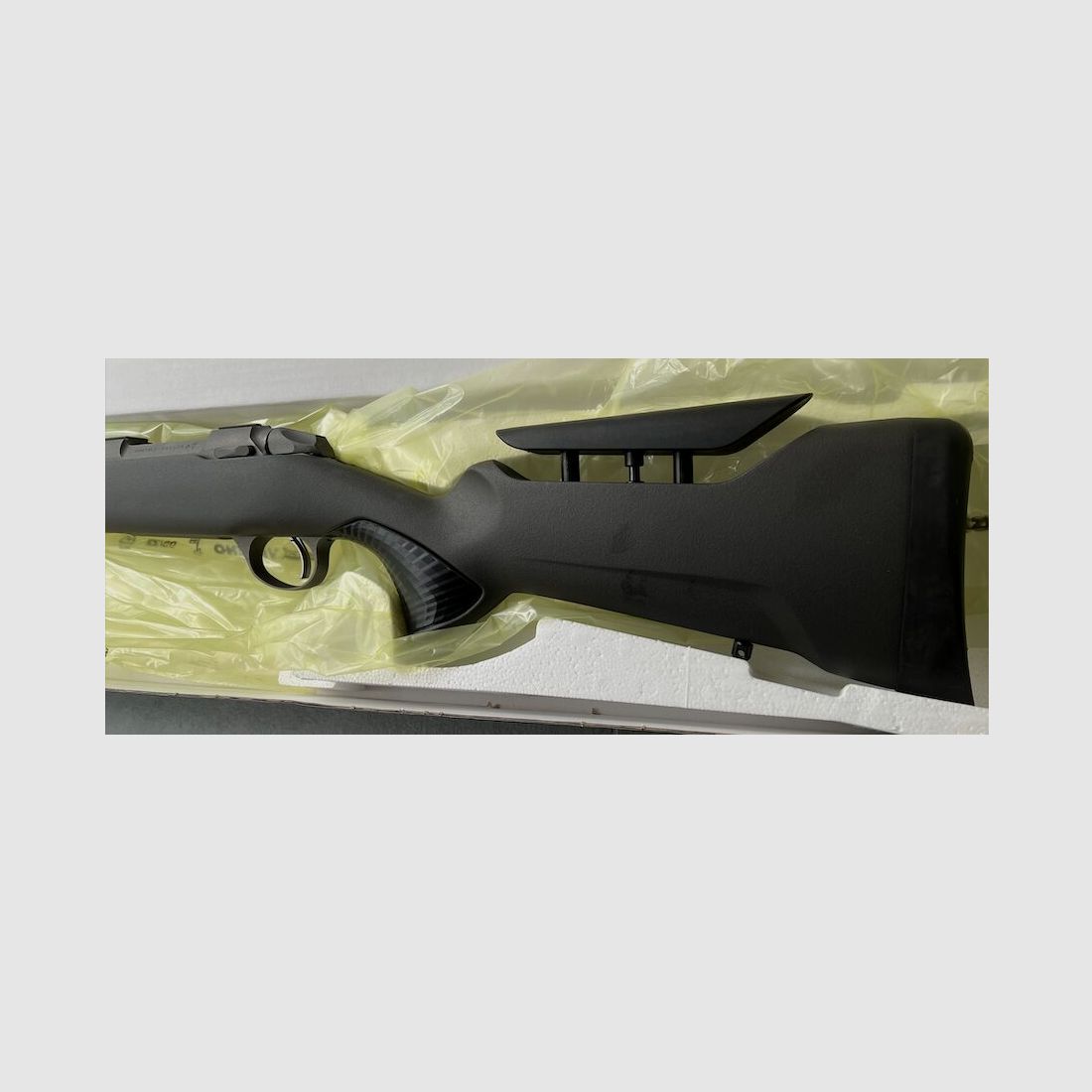 Sako	 85 Finnlight II, inkl. Sako-Montageringe 30mm