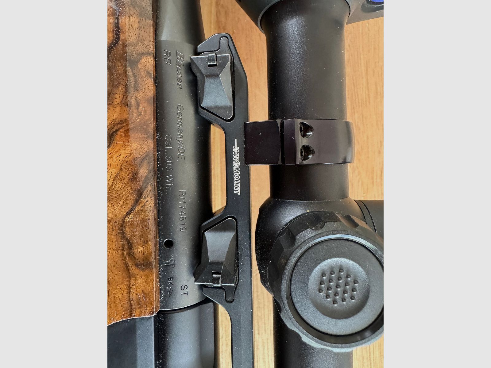 Pulsar Thermion 2 LRF XL60 thermal imaging riflescope with laser rangefinder – excellent condition