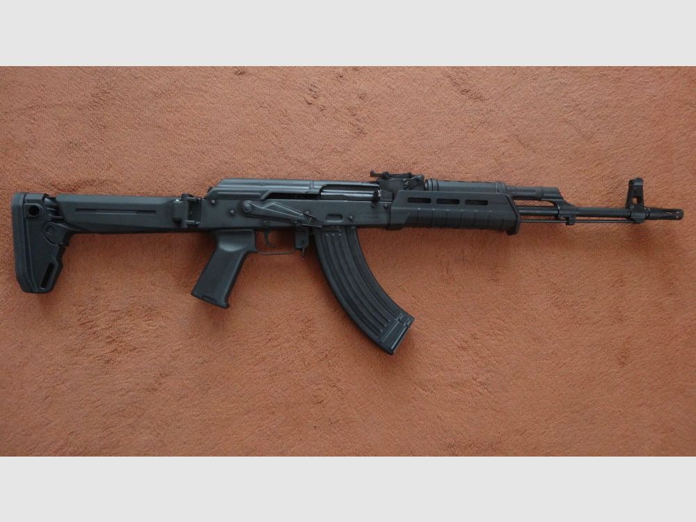 Cugir SL-BÜCHSE: CUGIR WS1-63 MIT MAGPUL ANBAUTEILEN CAL. 7,62X39 MM