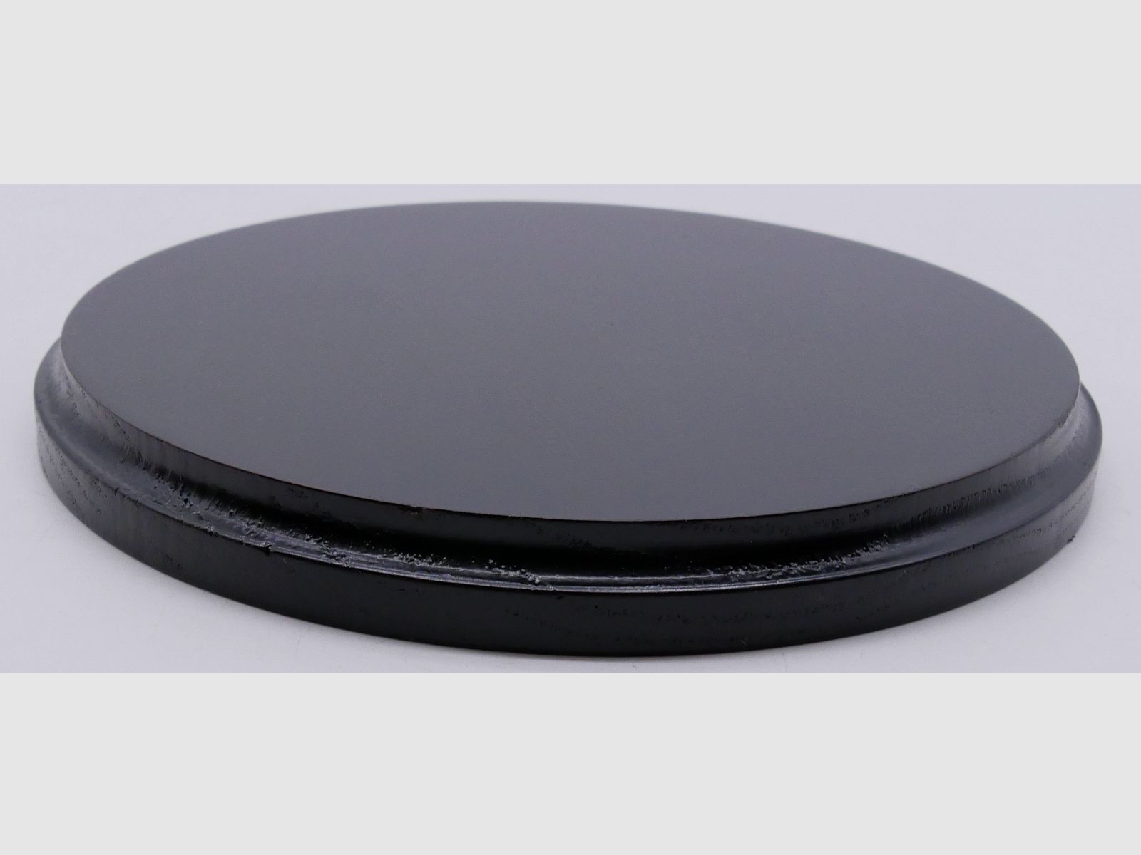 Runde Eichenholzschilder für Keilerwaffen Dunkel 17 cm