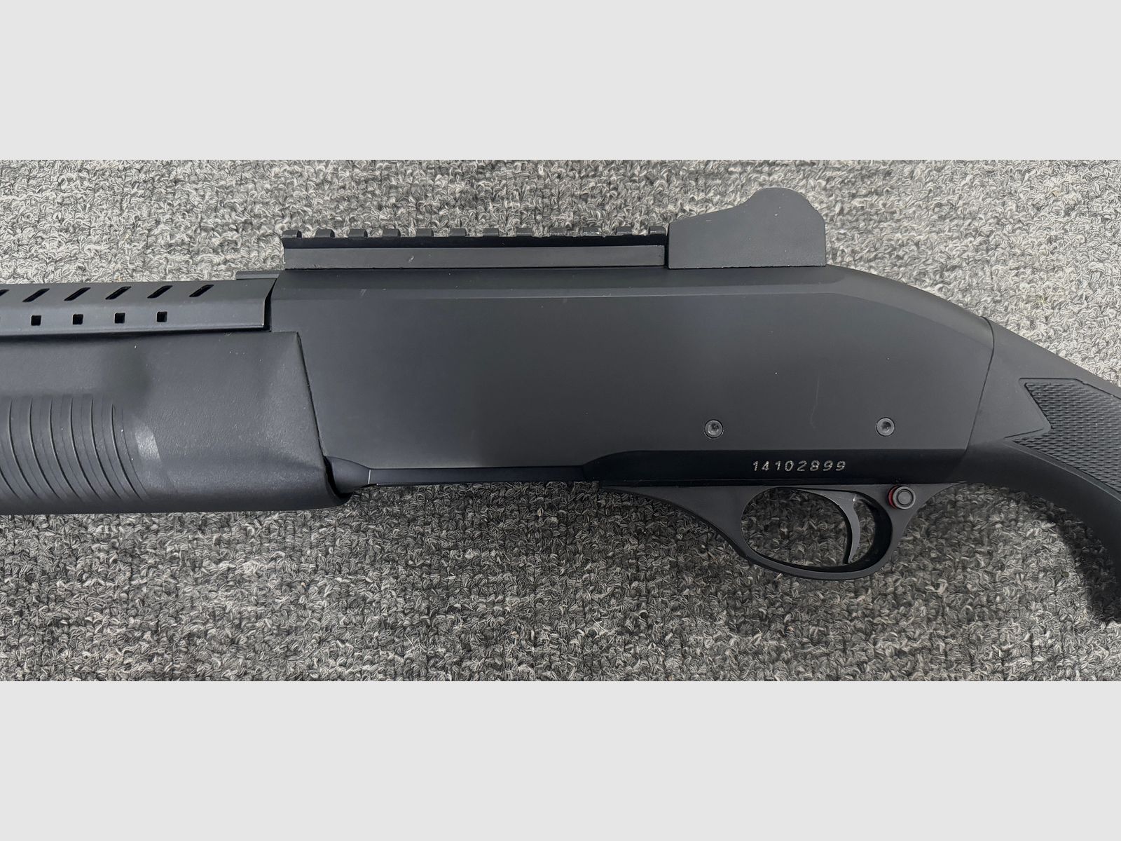 Escopeta semiautomática Akkar Altay TK-222