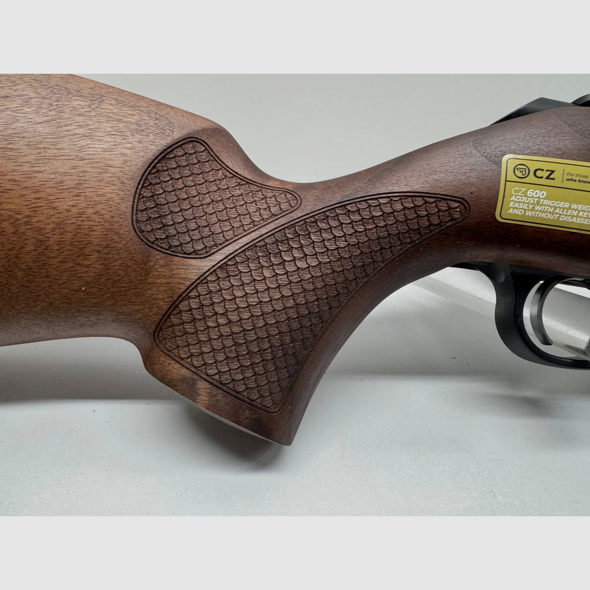 CZ 600 LUX