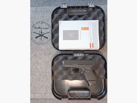 Glock Mod. 26 Gen.5 with custom grip in like new condition!