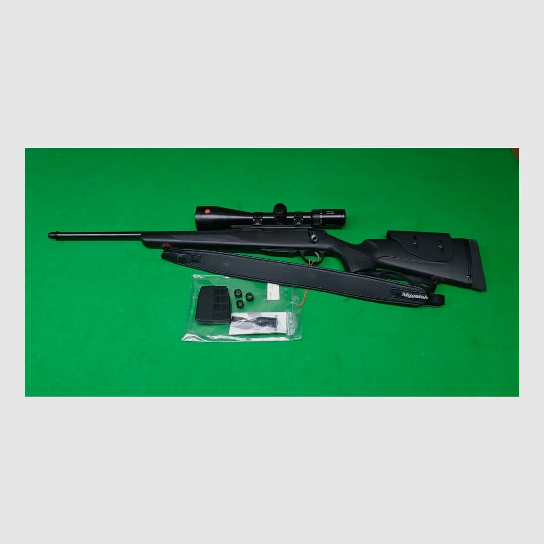 Tikka T3x lite kurz LINKS inkl. Leica Amplus 6 2,5-15x56i