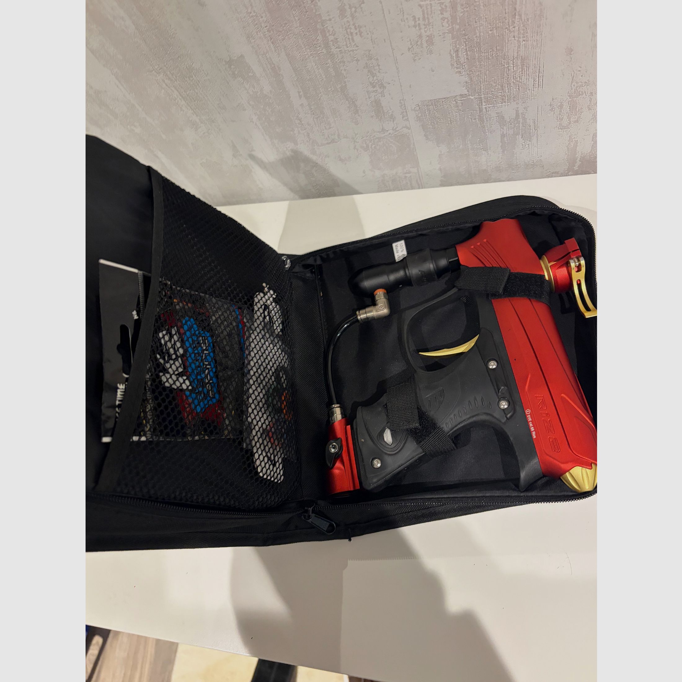 Dye Rize CZR E-Pneumat complete set incl. E-Hopper, Speedfeed, large HP bottle & Battlepack